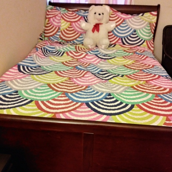 Meet your Posher, Gladys - Picture 1 of 1